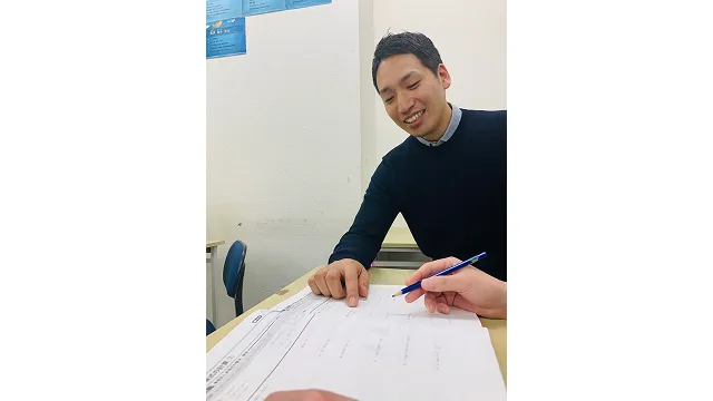 個別指導塾の先生/週1日~、1日1時間~OK◎私服で働ける個別指導塾 33_個別指導学院Hero’s(ヒーローズ)(株式会社わ)_トップ3